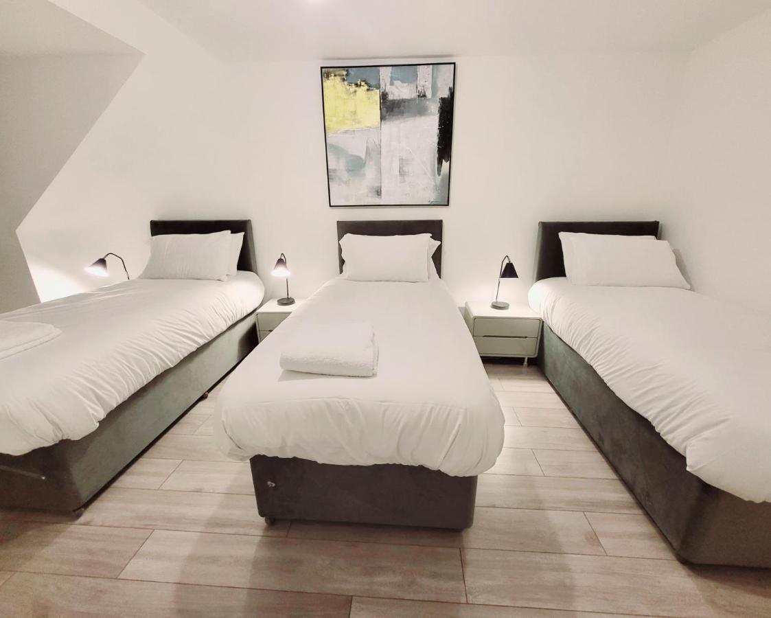Garland Modern 2 Bedroom Apartment With Parking London Plumstead  Zewnętrze zdjęcie
