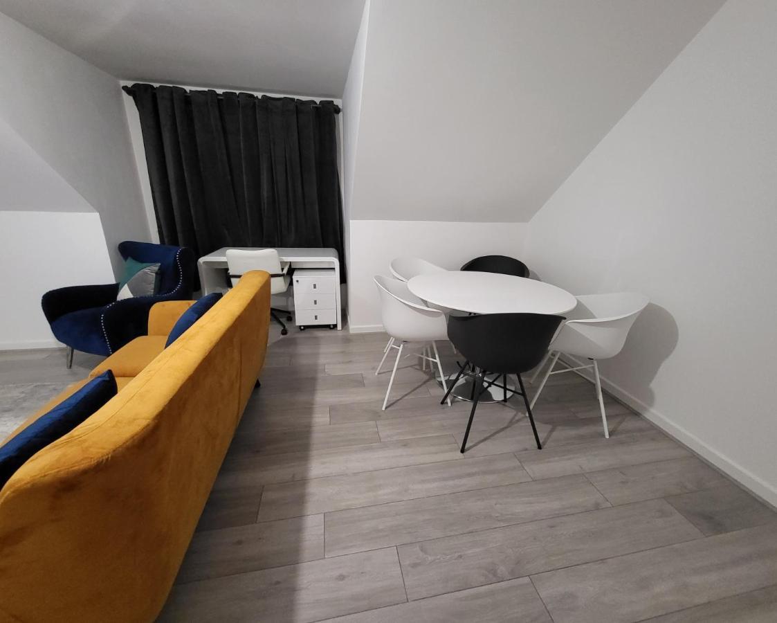 Garland Modern 2 Bedroom Apartment With Parking London Plumstead  Zewnętrze zdjęcie